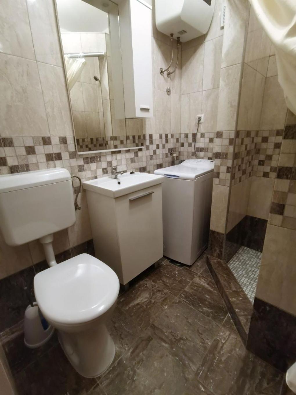 Apartments Srdan Винишче Экстерьер фото