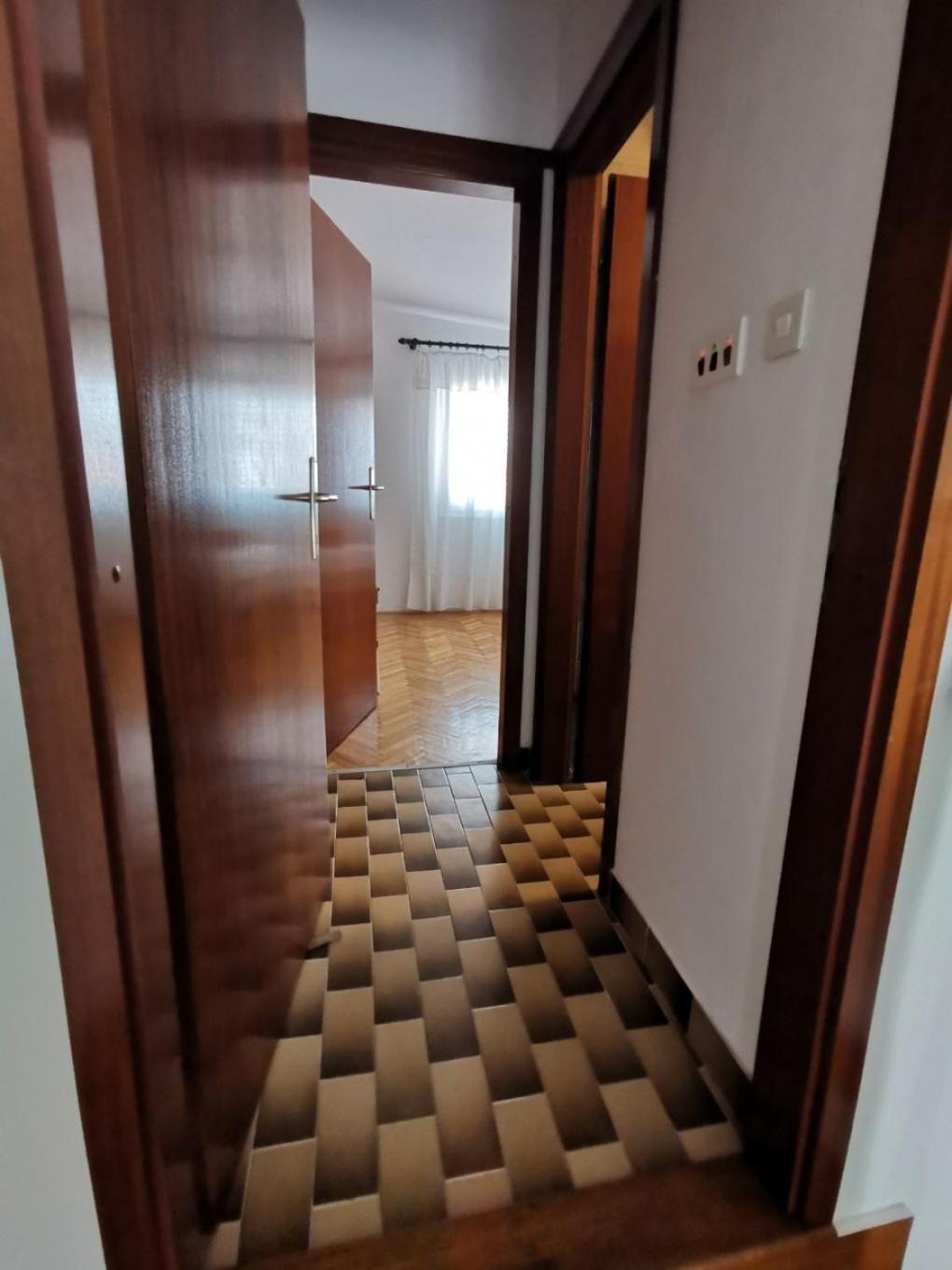 Apartments Srdan Винишче Экстерьер фото