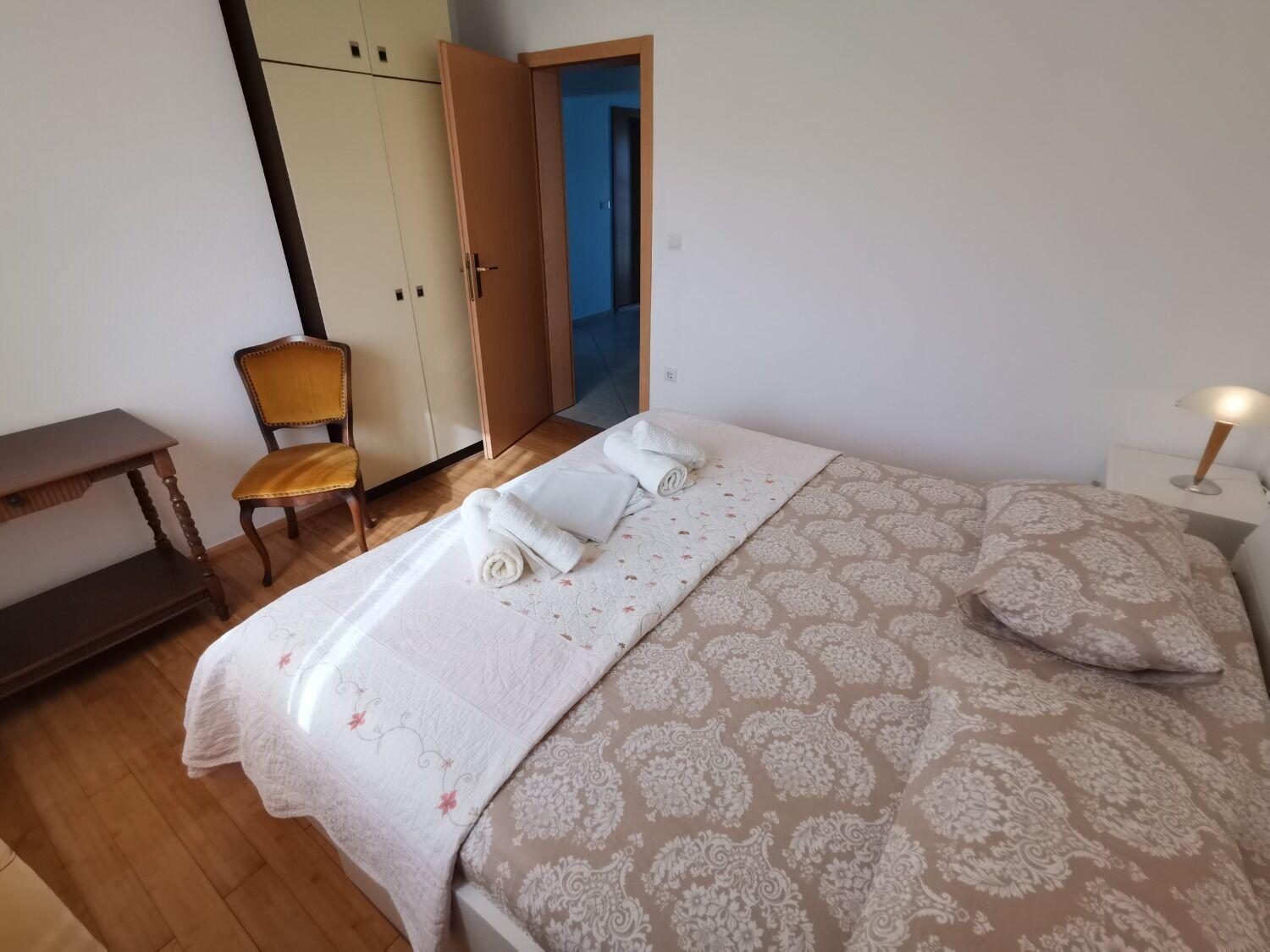 Apartments Srdan Винишче Экстерьер фото