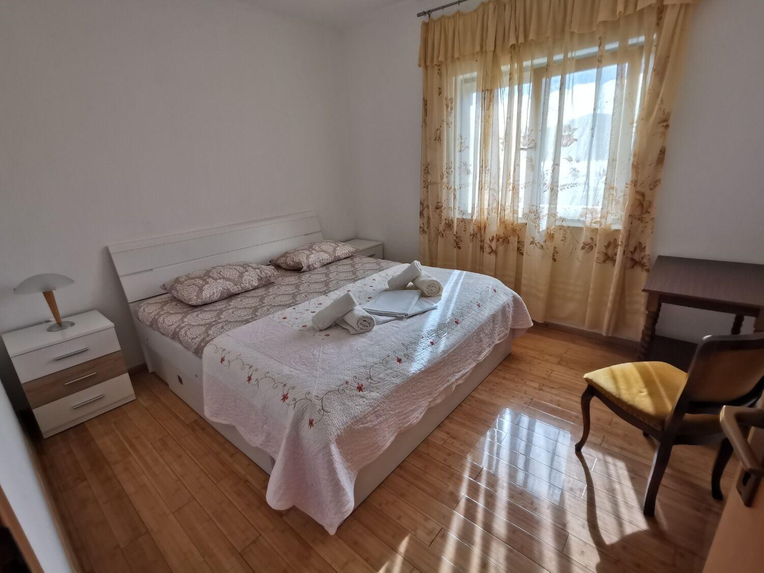 Apartments Srdan Винишче Экстерьер фото