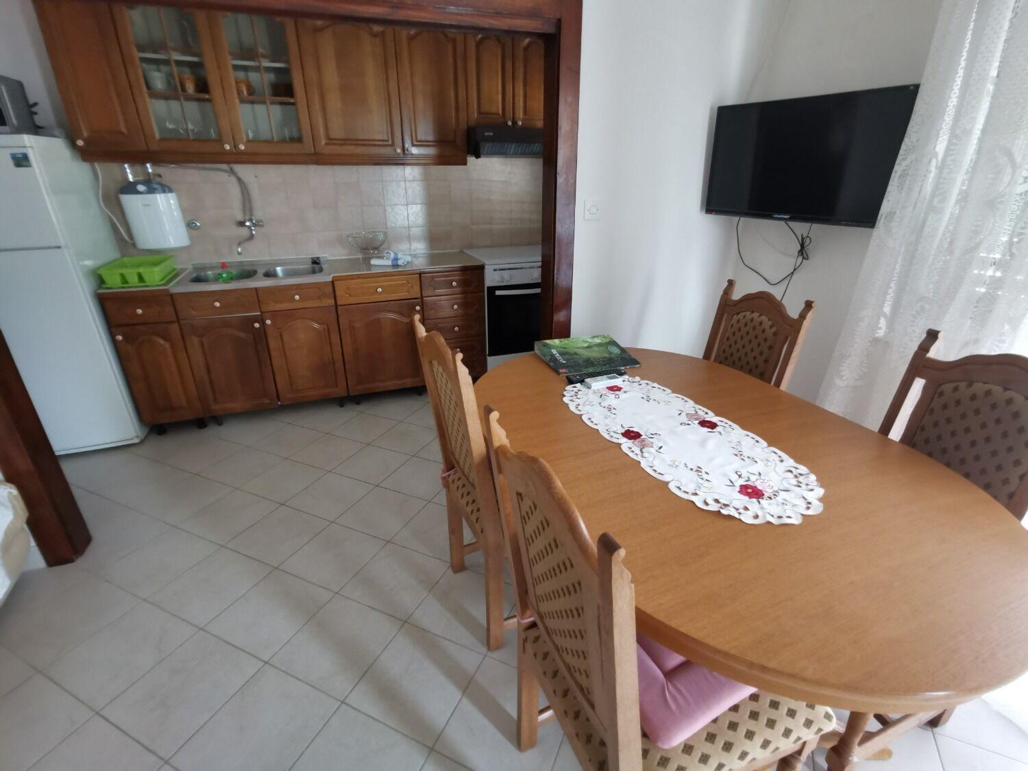 Apartments Srdan Винишче Экстерьер фото